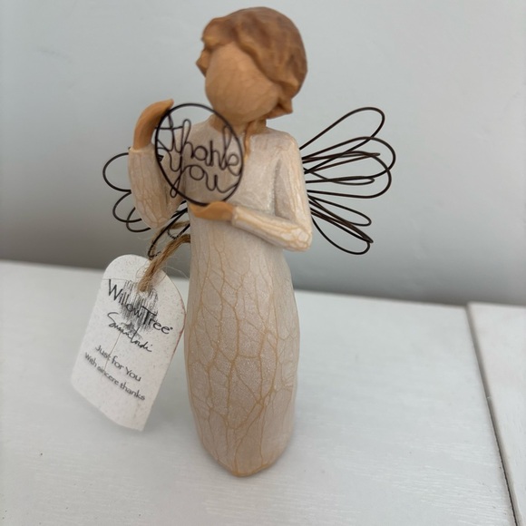 Willow Tree Angel with Thank You Sign and Brown Hair - Picture 2 of 6